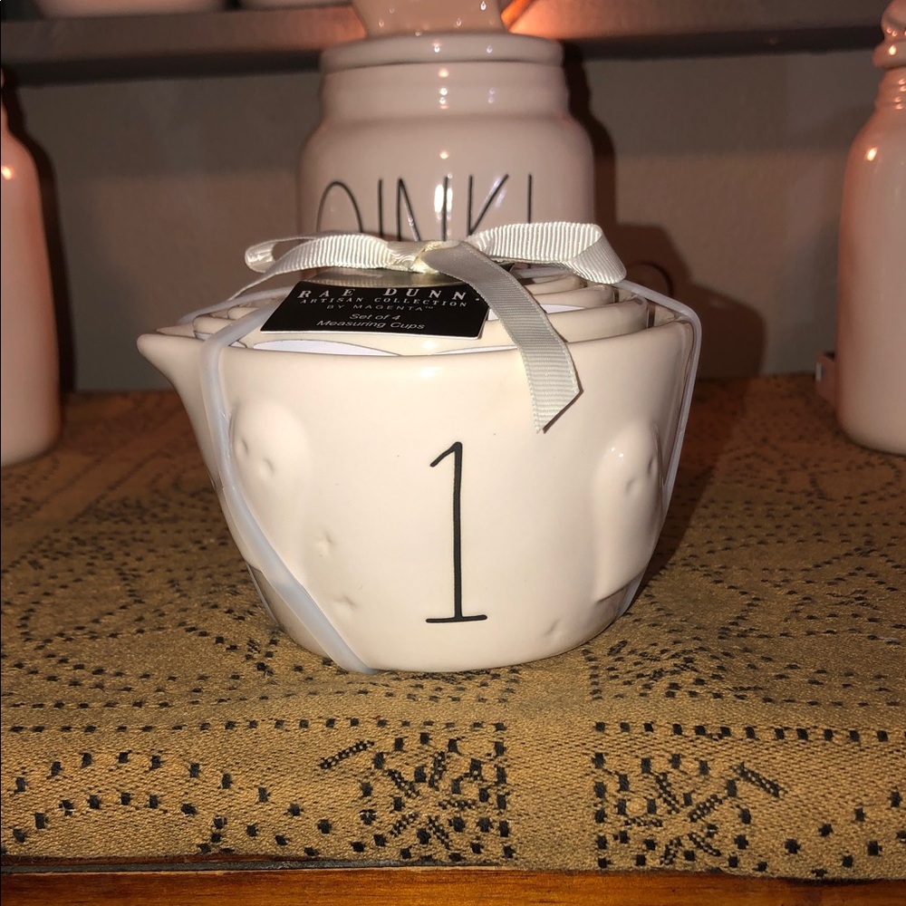 Rae Dunn Raised Ghosts Measuring Cups Set of 4